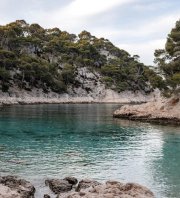 Ramassage éco-citoyen à Port-Pin - Pirates du plastque