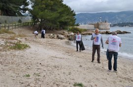 Port Saint Mandrier et plages environnantes