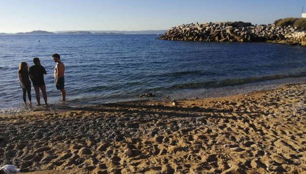 Bain des Dames - Côté Digue de la Pointe Rouge.web.jpg