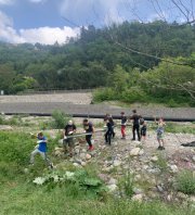 Ramassage de déchets sur les Rives de la Vésubie